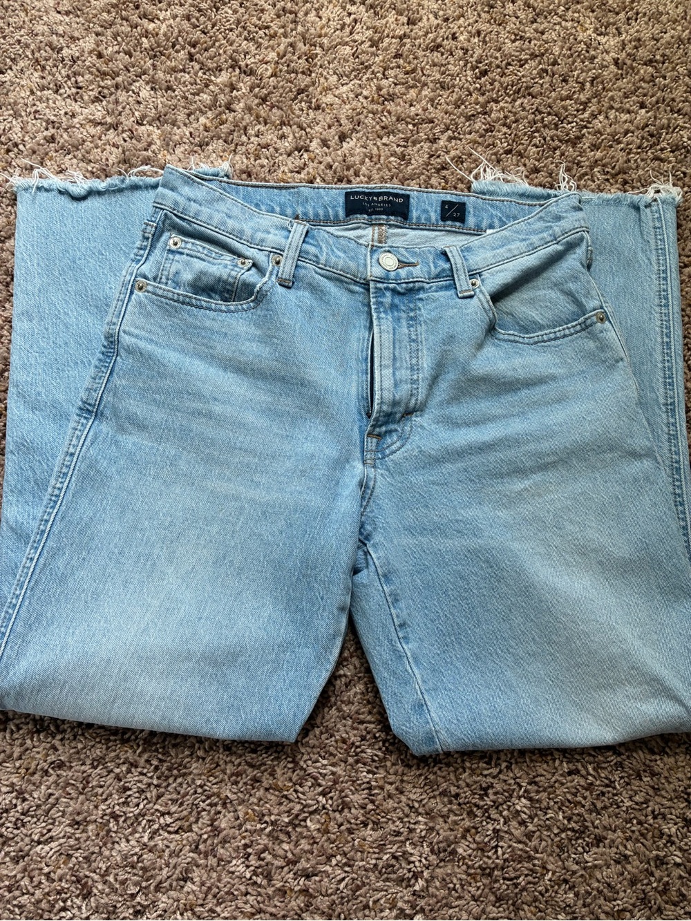 Lucky Brand Light Wash Men’s Relaxed Jeans